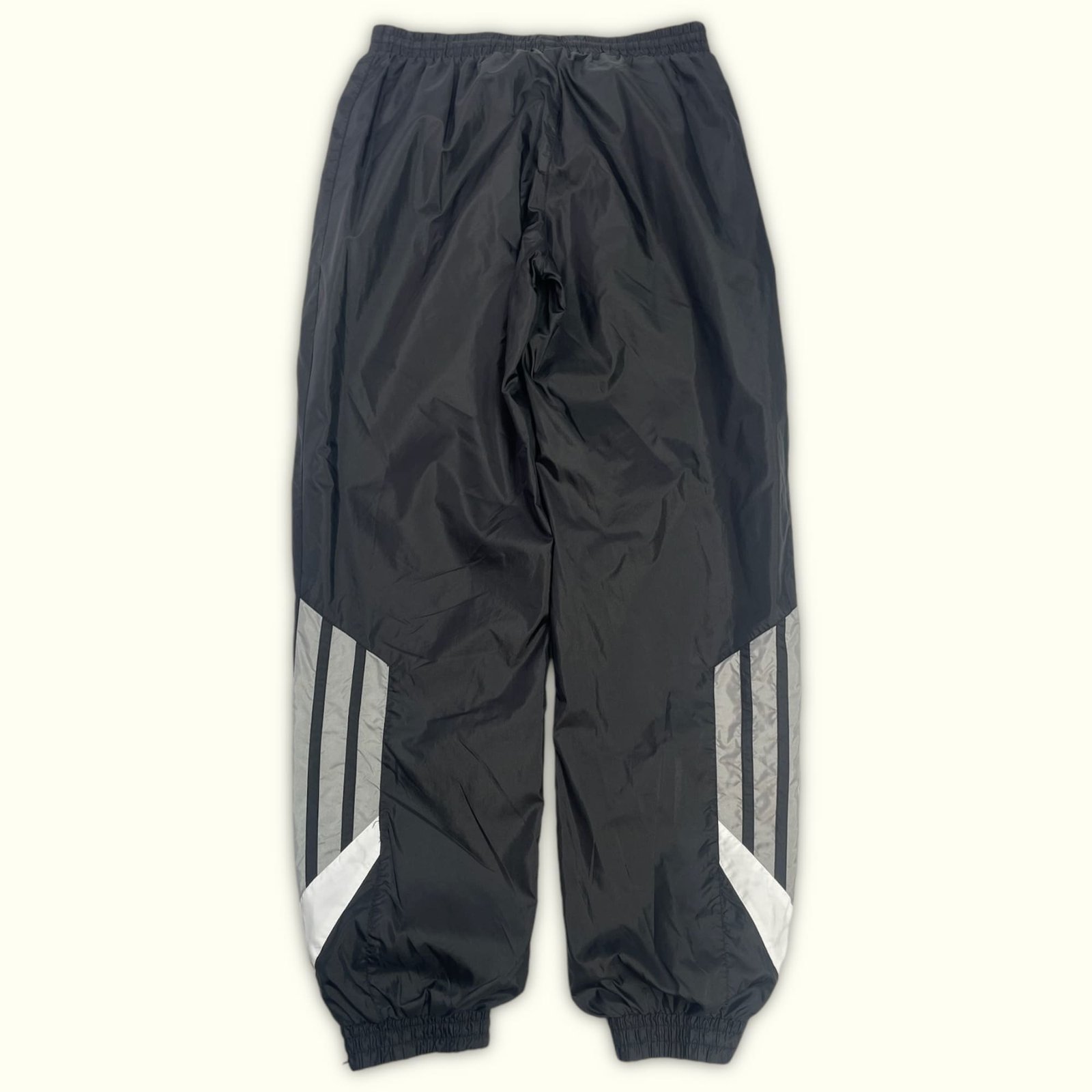 Adidas Spodnie dresowe Luźny Mężczyźni Sportswear – M