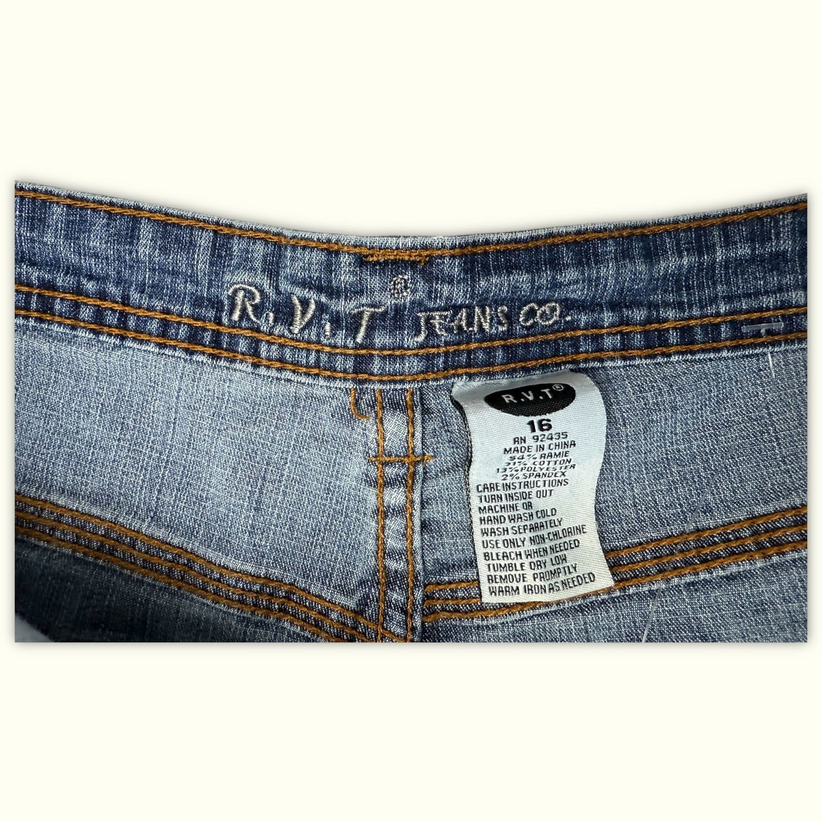 R.V.T Jean Regular Femme 2000s Y2K – W34