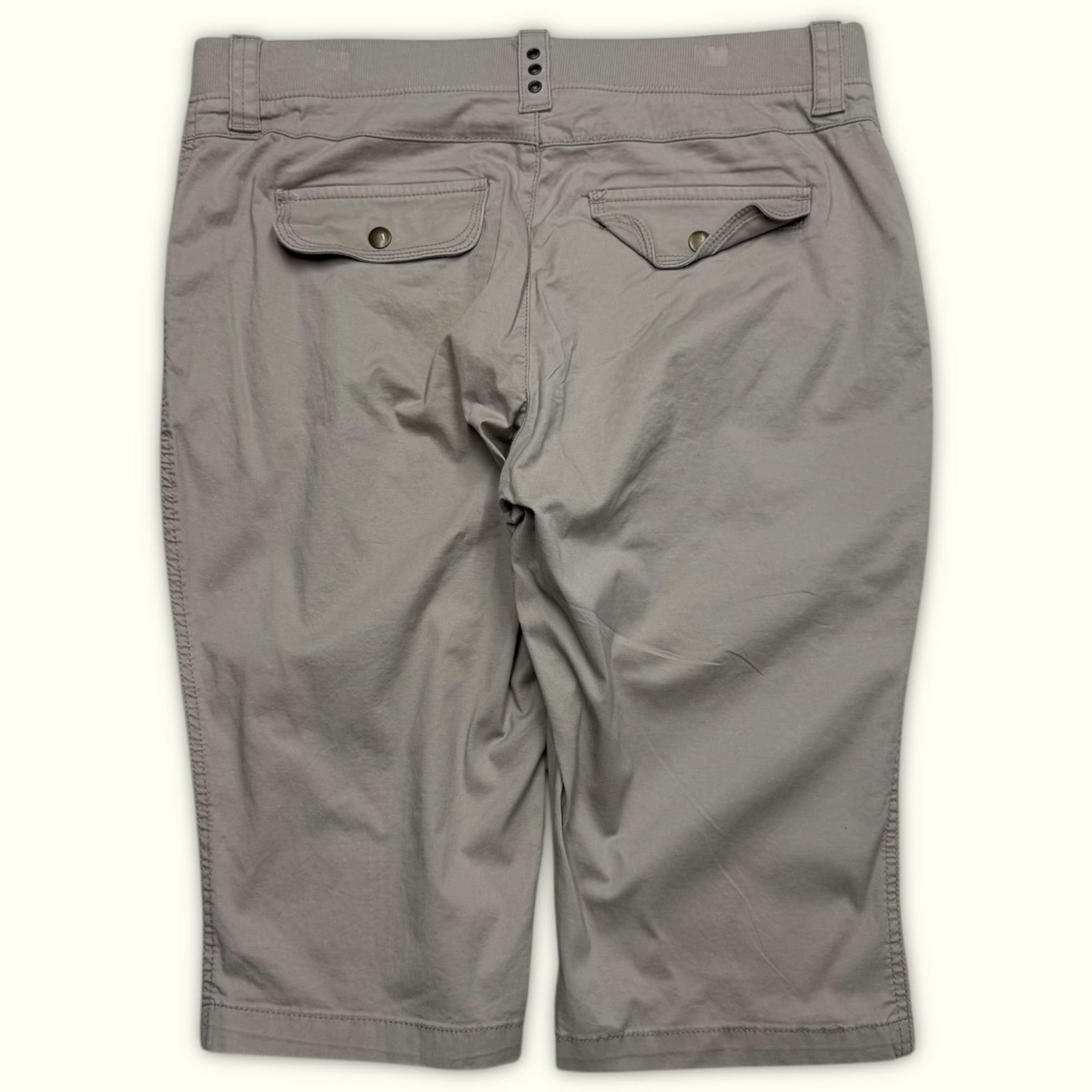 Lee Bermuda Relaxed Femme Khaki coded – W34