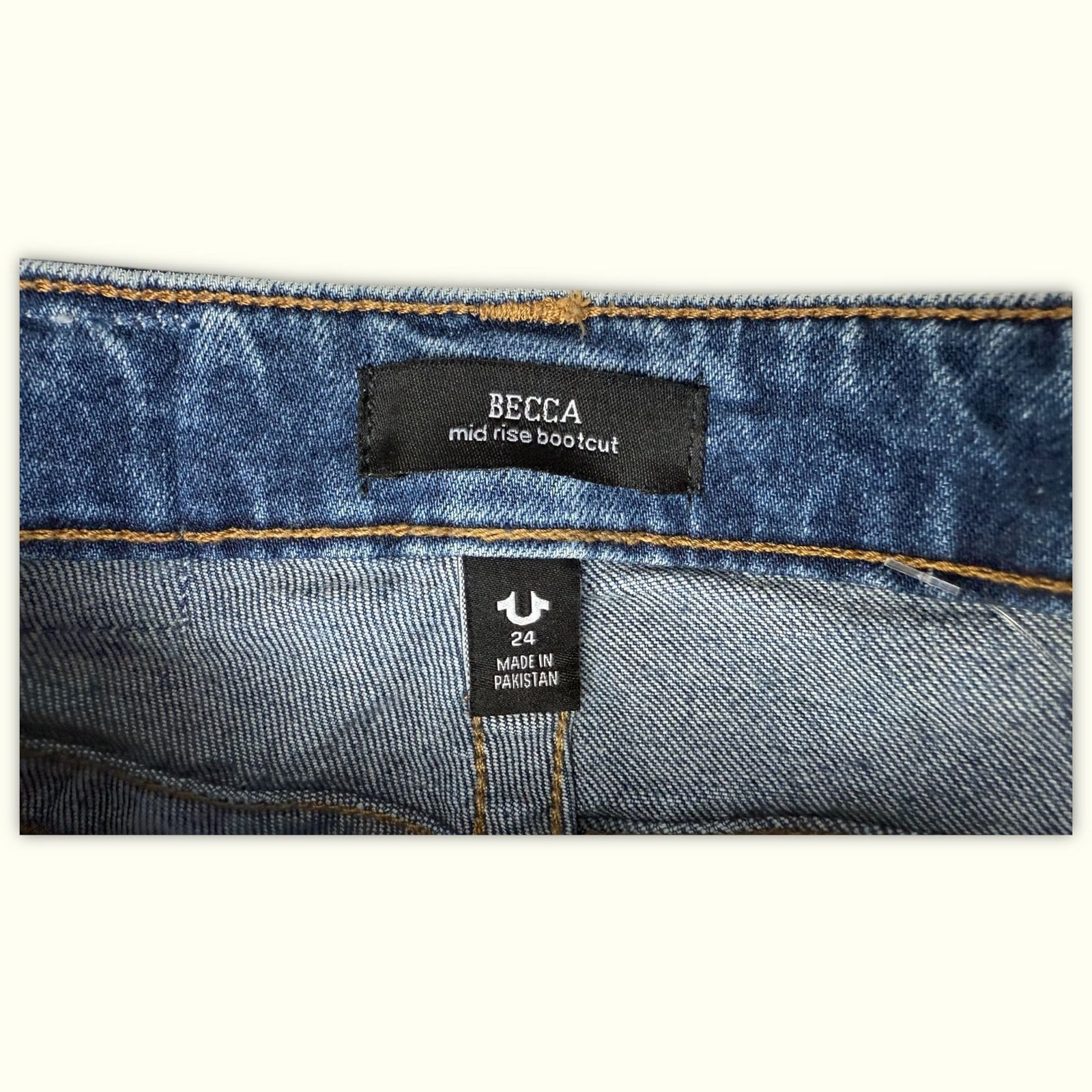 True Religion Jean Évasé Femme Y2K – W24