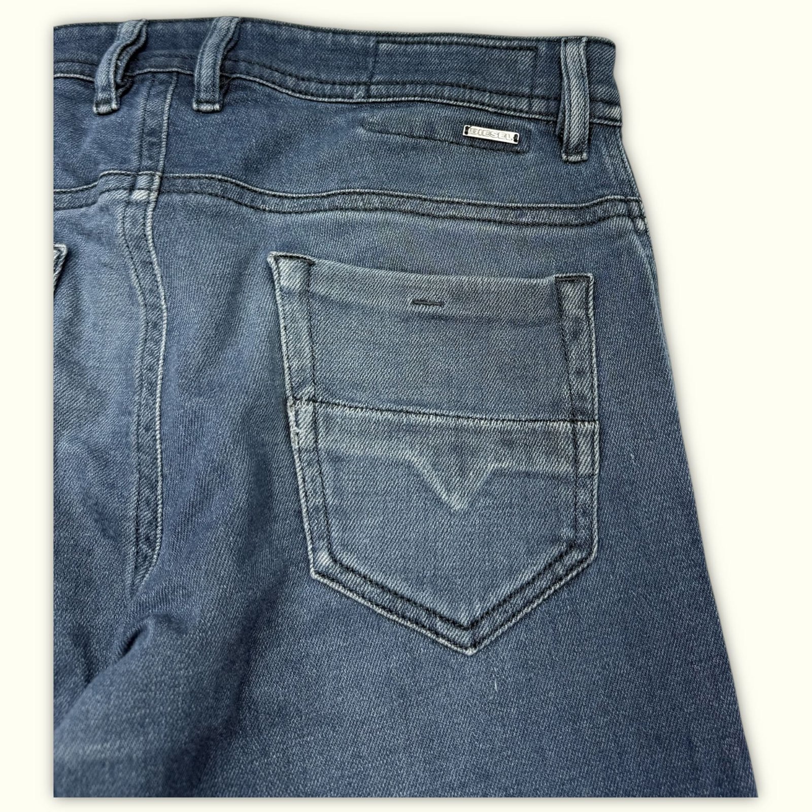 Diesel Vaqueros Slim Hombre Moderno – W31