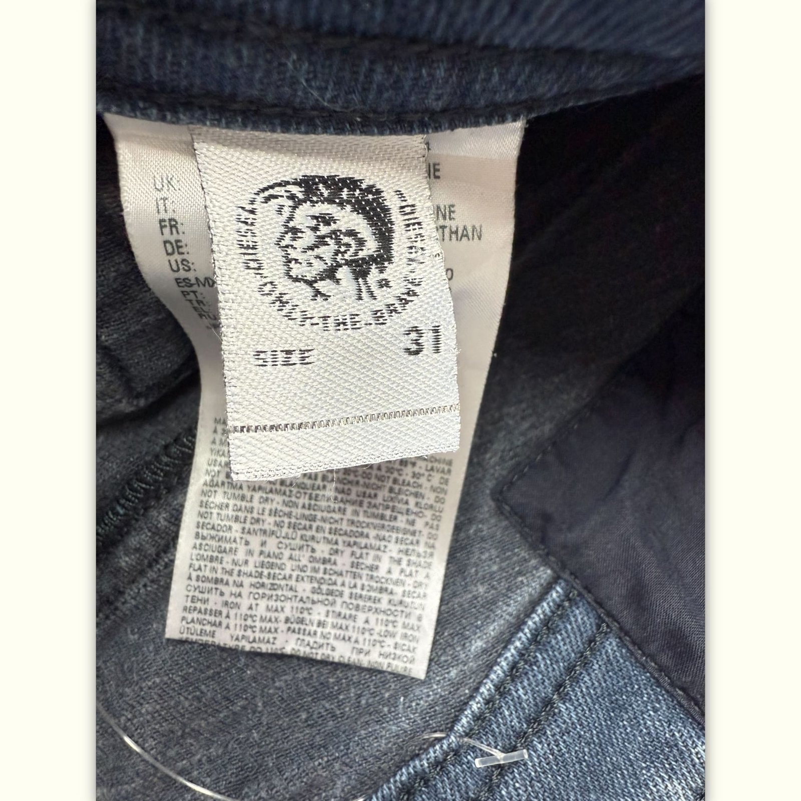Diesel Vaqueros Slim Hombre Moderno – W31