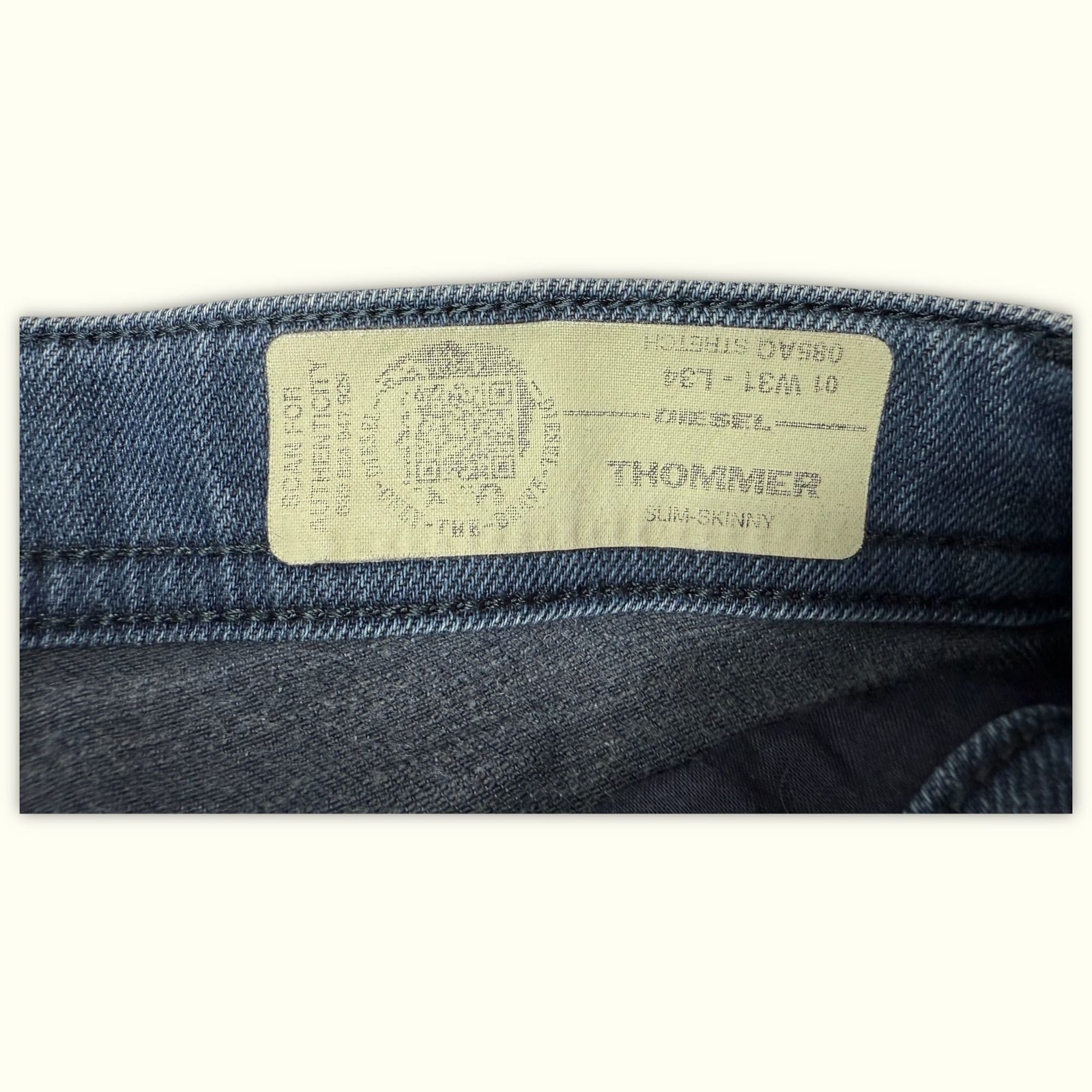 Diesel Vaqueros Slim Hombre Moderno – W31