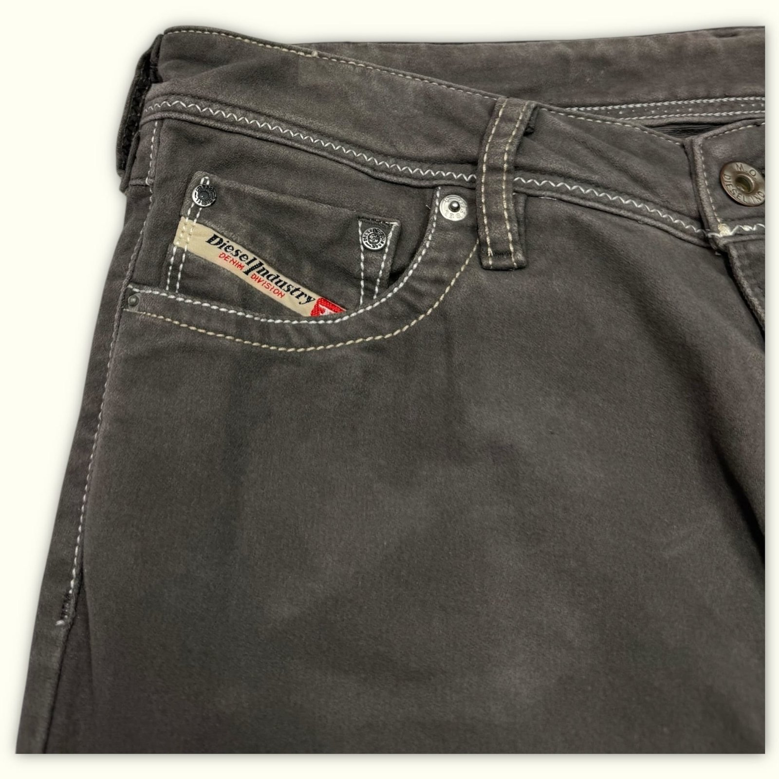 Diesel Jean Regular Femme 2000s Y2K – W28