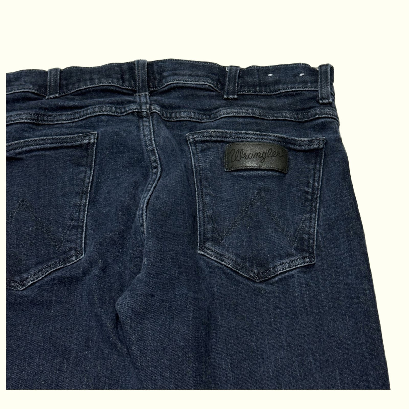Wrangler Jean Slim Homme Moderne – W36