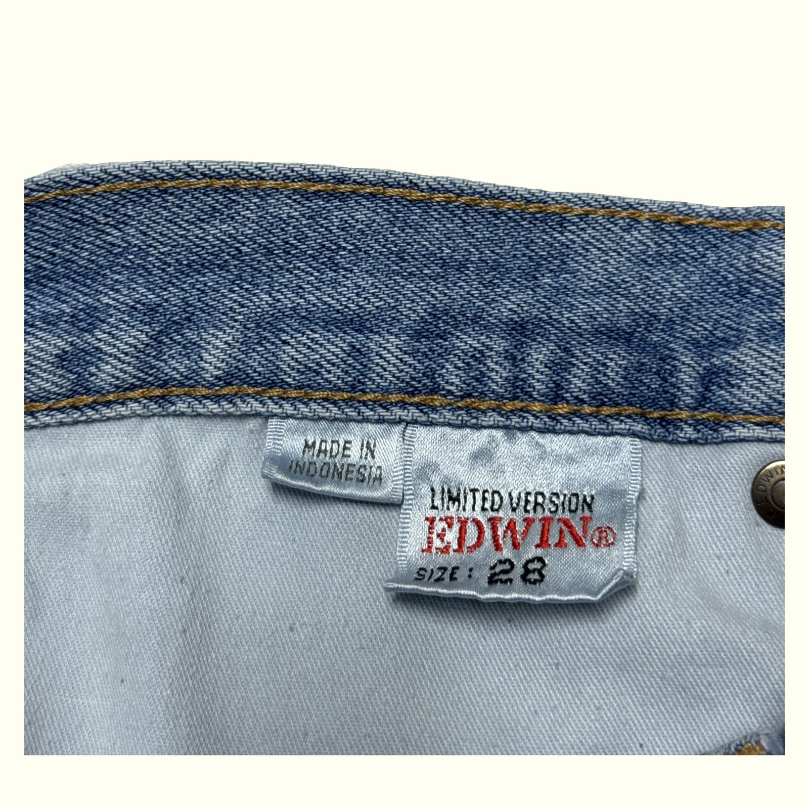Edwin Jean Regular Femme 1990s Vintage – W28