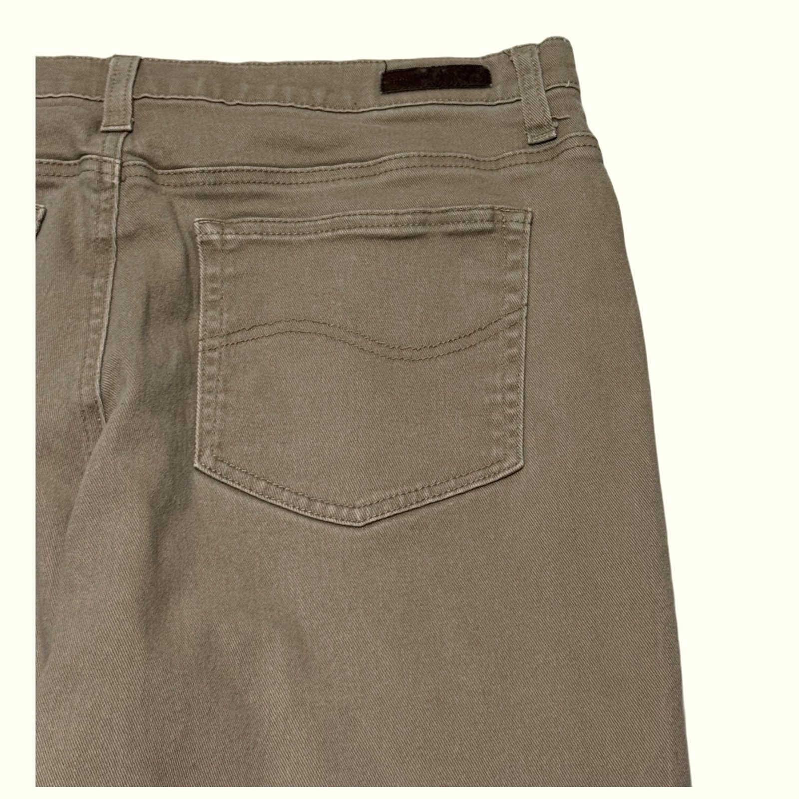 Lee Pantalon Relaxed Femme 2000s Khaki coded – W33