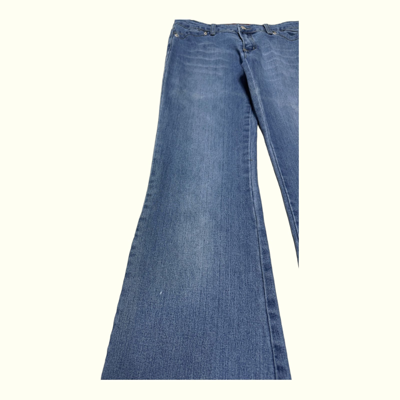 Passport Jean Évasé Femme 2000s Y2K – W28