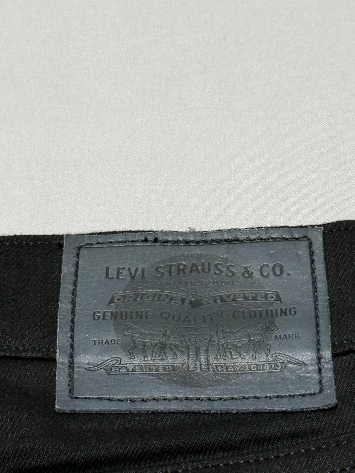 Levi'S Jean Slim Femme Minimaliste – W27